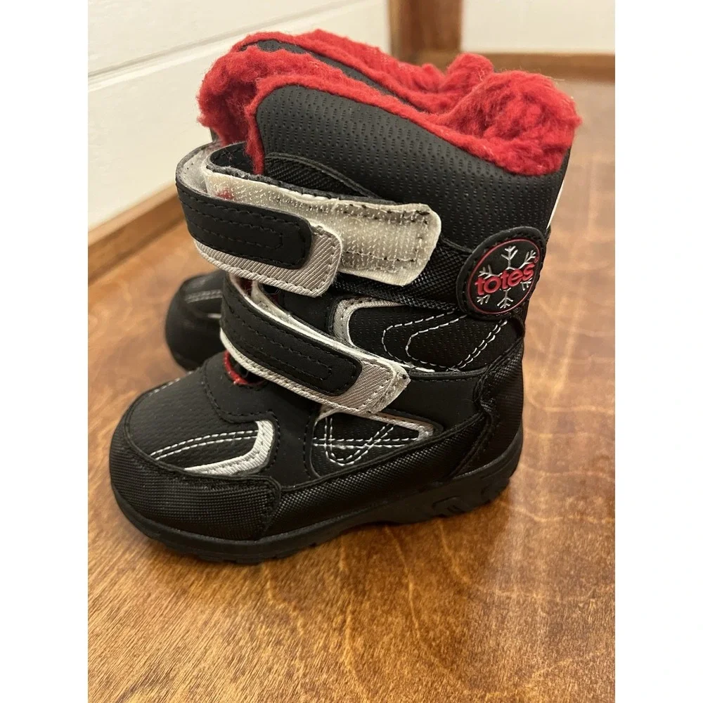 Totes Snow Boots Winter Boots Toddler Size 6M